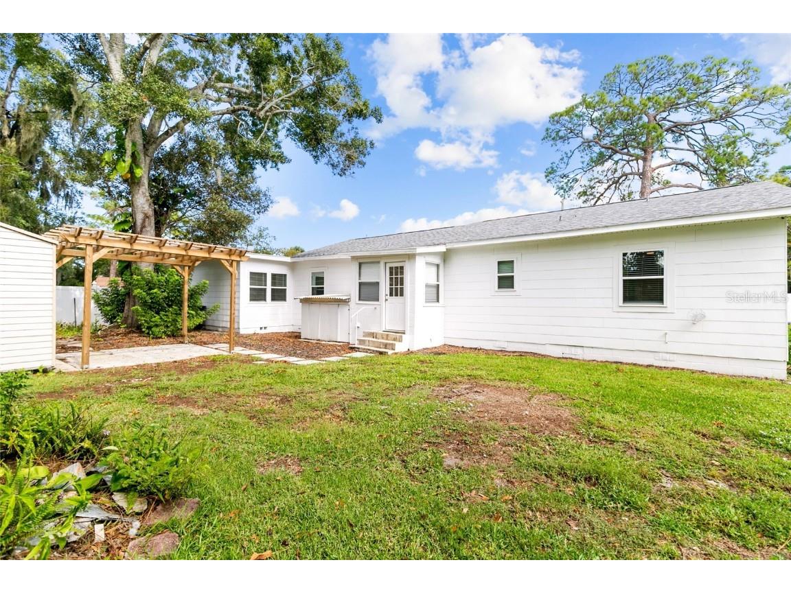 1208 Indian River Avenue Titusville FL 32780 O6354956 image15