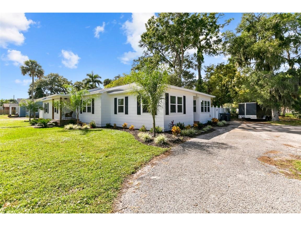 1208 Indian River Avenue Titusville FL 32780 O6354956 image4