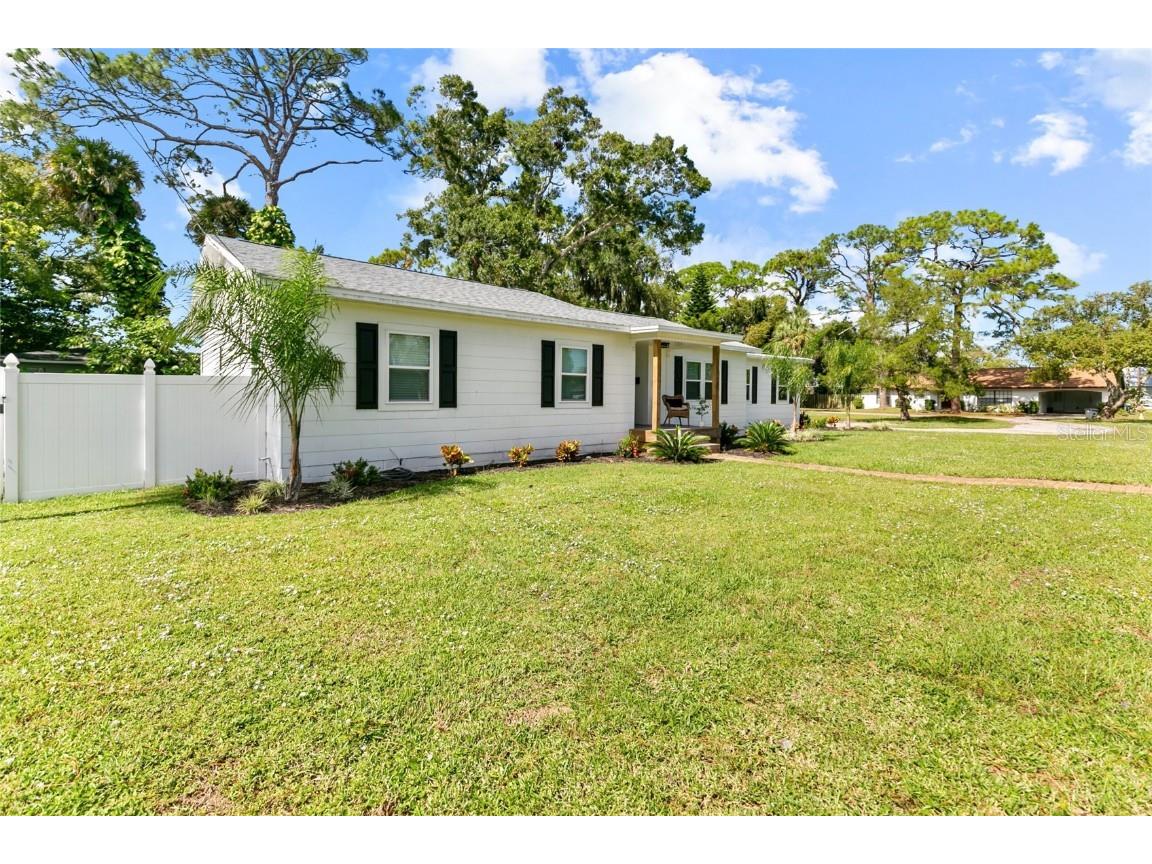 1208 Indian River Avenue Titusville FL 32780 O6354956 image7