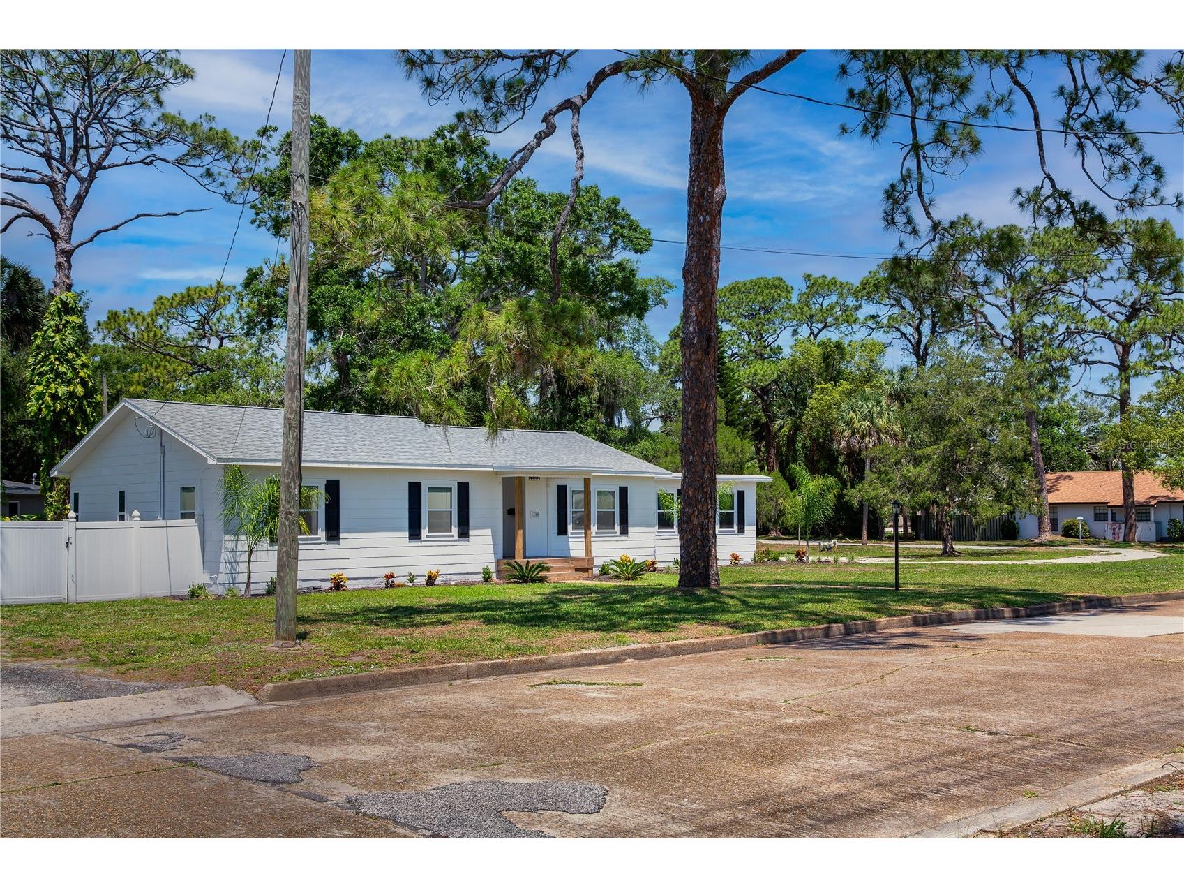 1208 Indian River Avenue Titusville FL 32780 S5147660 image4