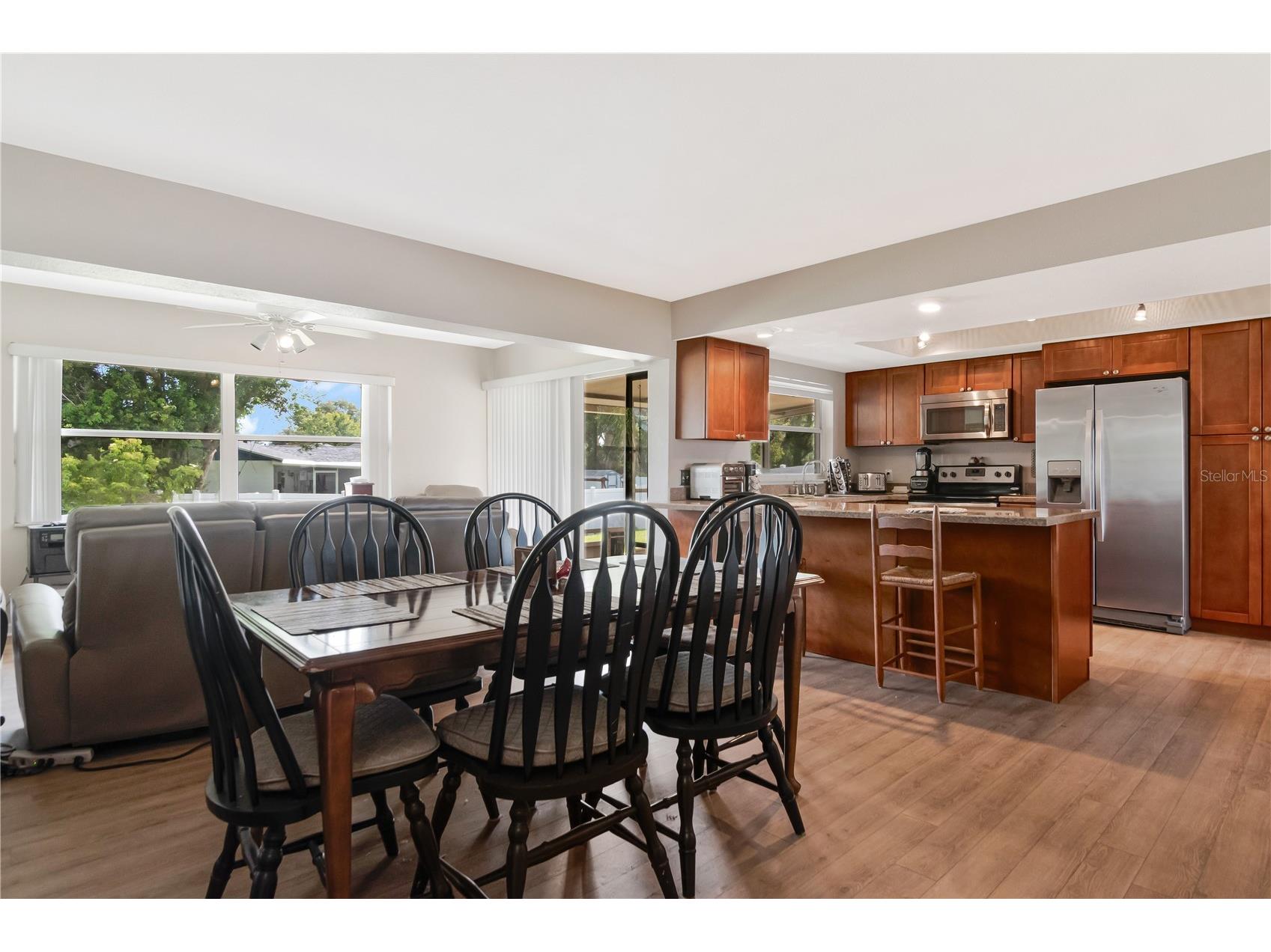 1208 Lady Guinevere Drive Valrico FL 33594 TB8525206 image14