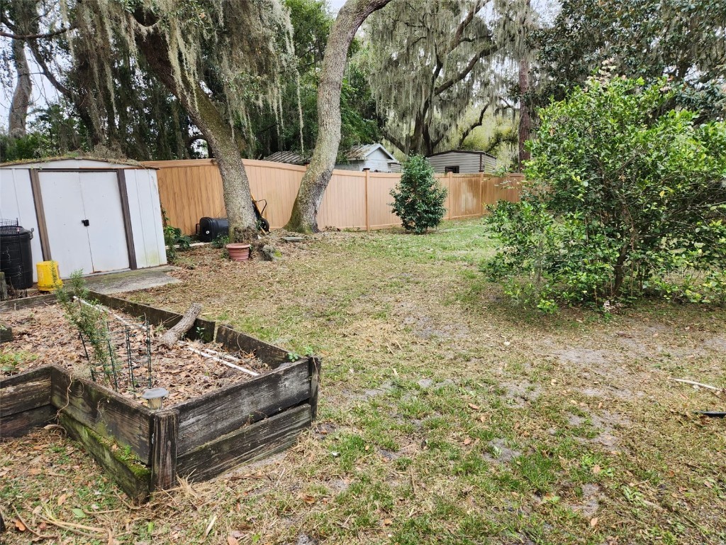 1208 Lake Shore Boulevard Tavares FL 32778 O6365747 image13