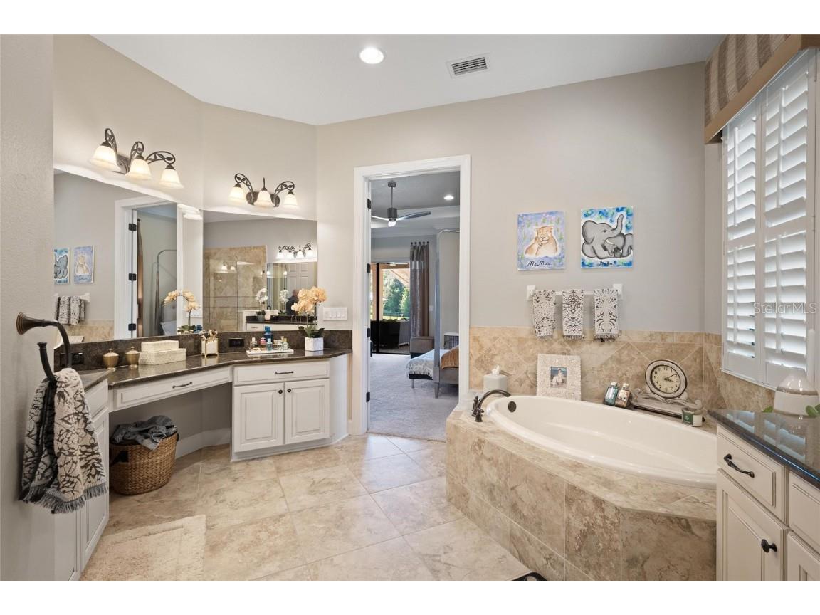 1208 Merry Water Drive Lutz FL 33548 W7880124 image39