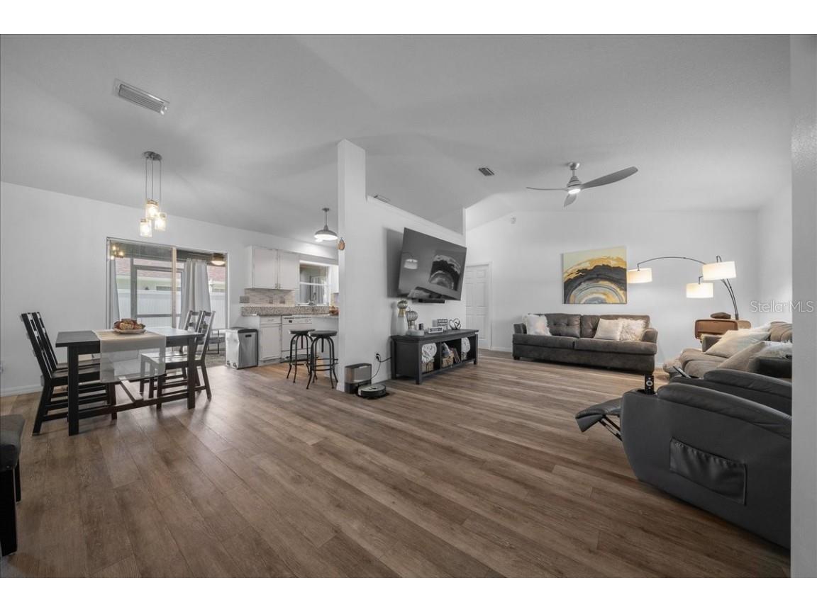 1208 NE 21st Court Ocala FL 34470 OM709642 image10