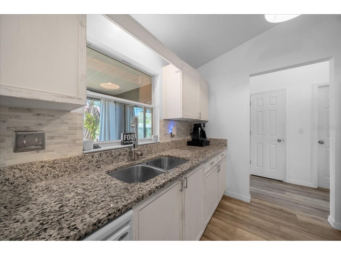 1208 NE 21st Court Ocala FL 34470 OM709642 image19