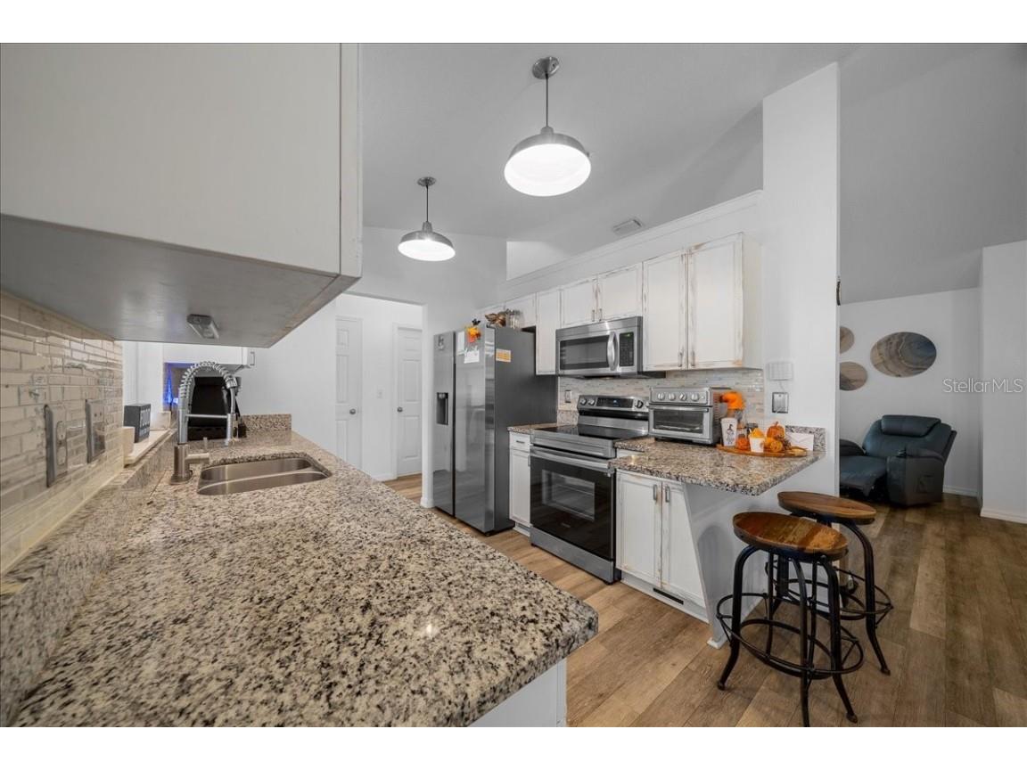 1208 NE 21st Court Ocala FL 34470 OM709642 image20