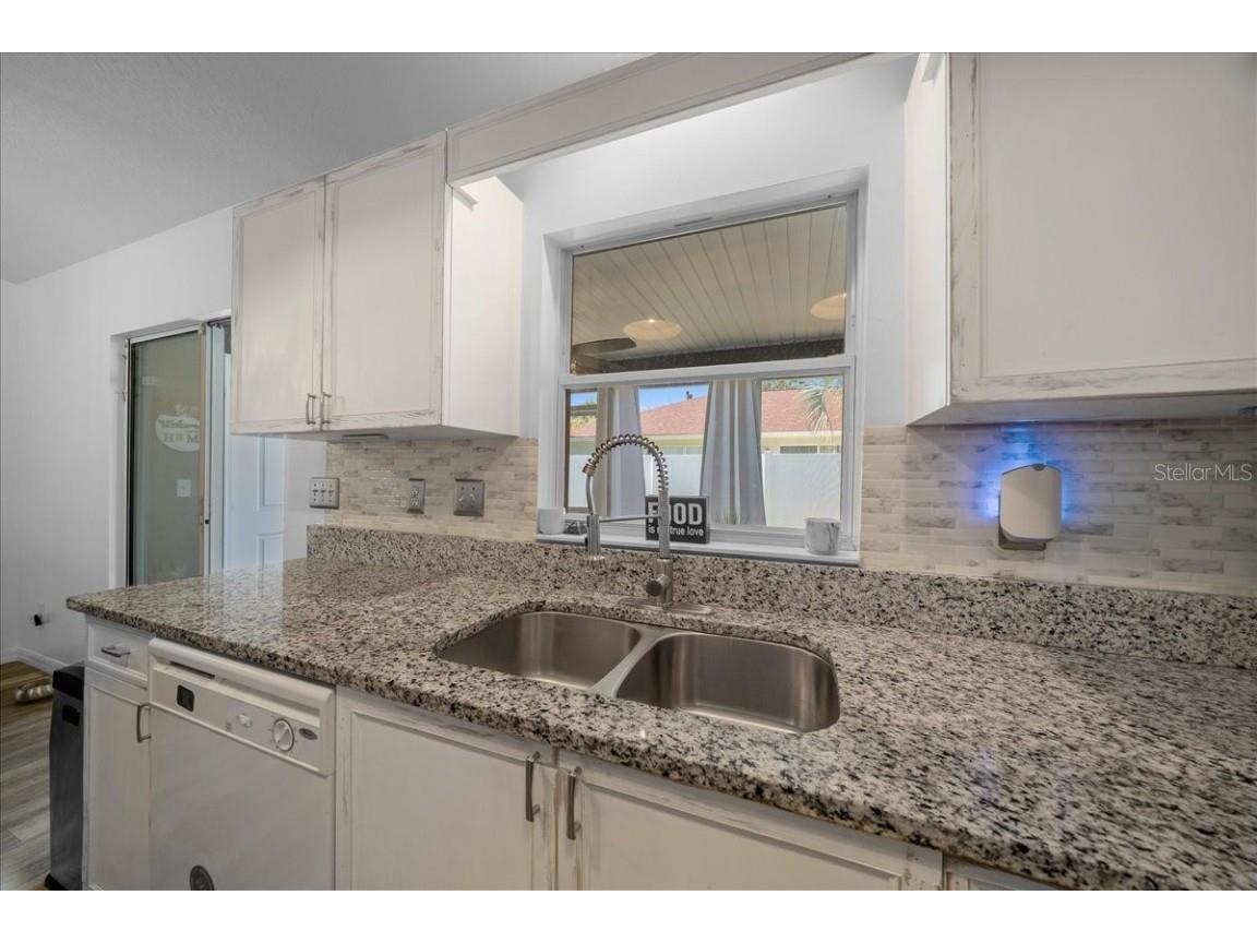 1208 NE 21st Court Ocala FL 34470 OM709642 image22