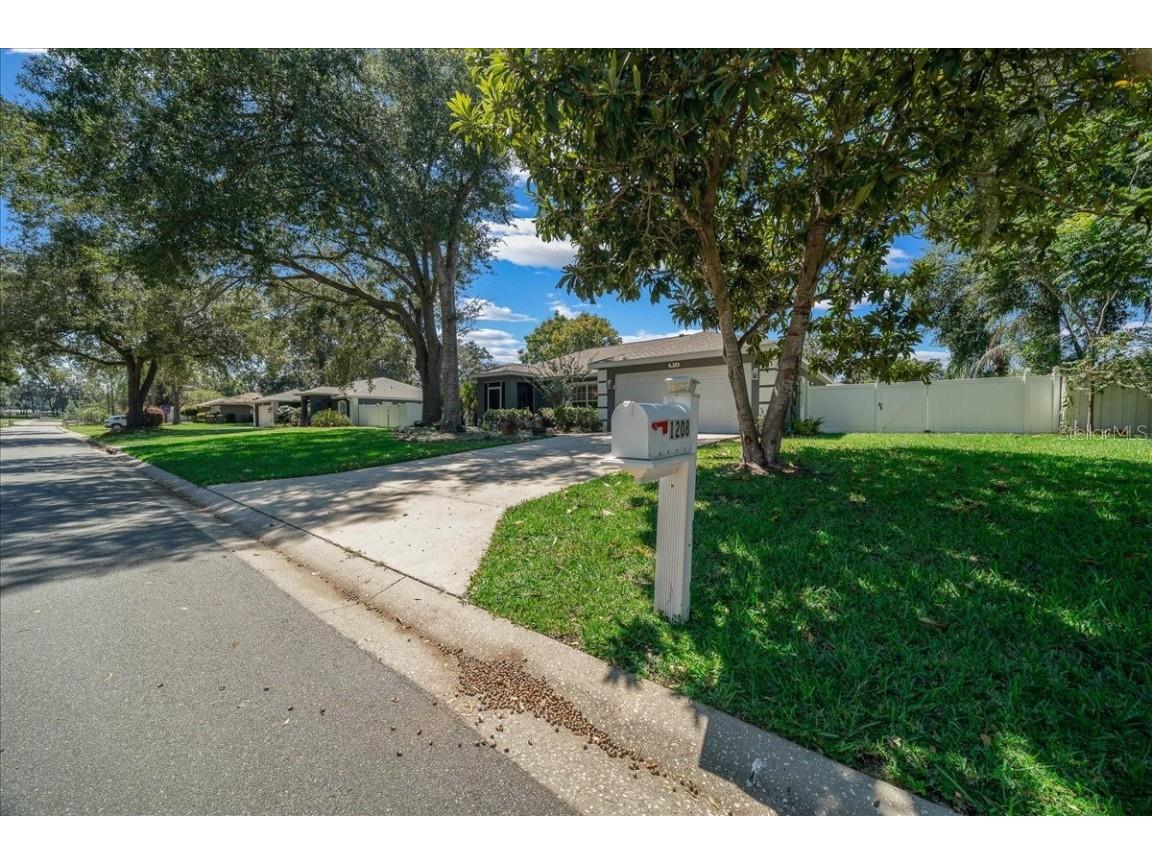 1208 NE 21st Court Ocala FL 34470 OM709642 image62