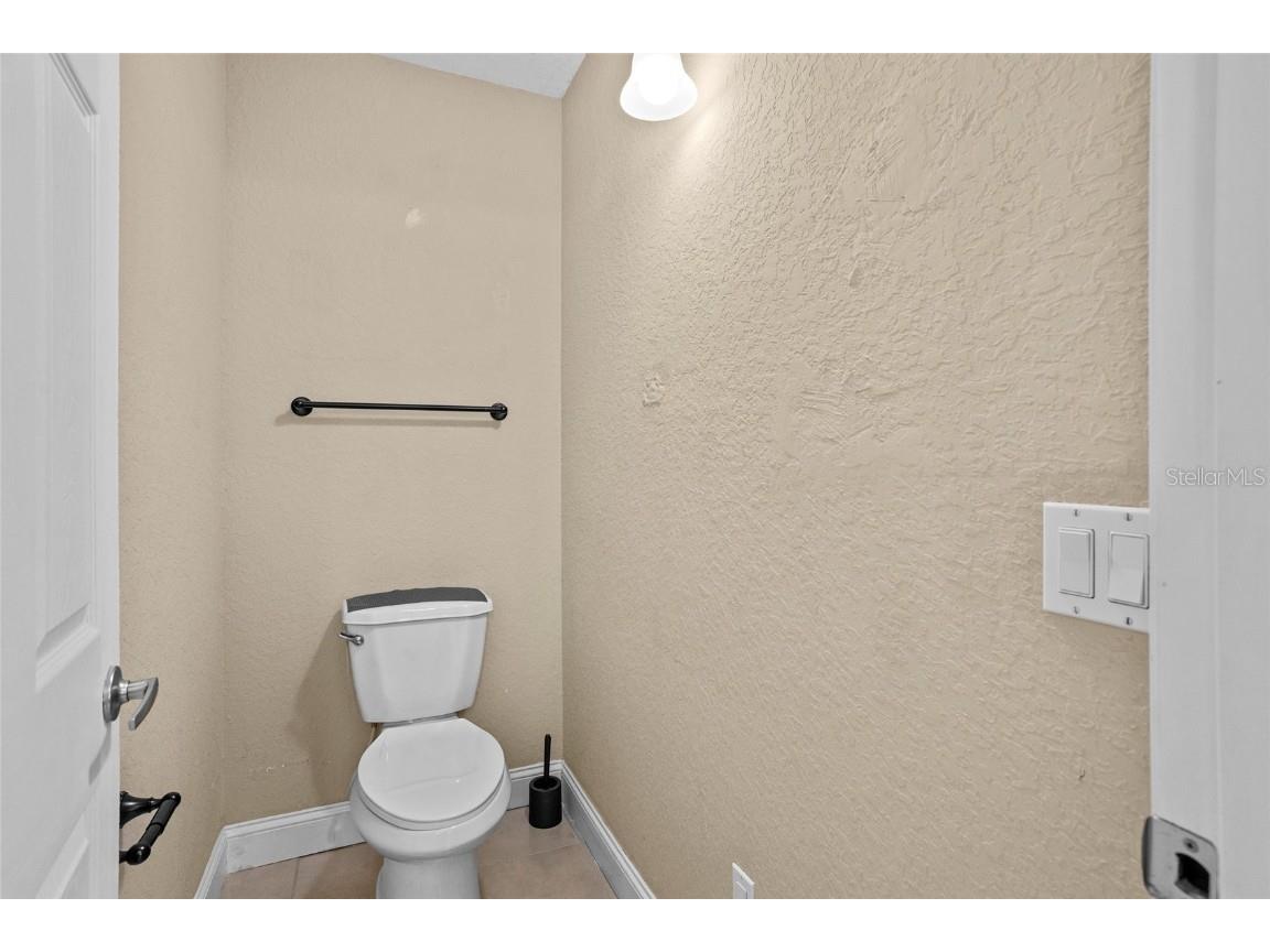 1208 Palmer Street Orlando FL 32801 O6332378 image24