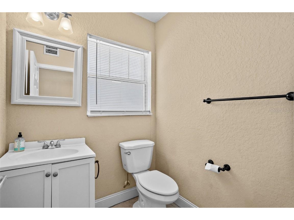 1208 Palmer Street Orlando FL 32801 O6332378 image5