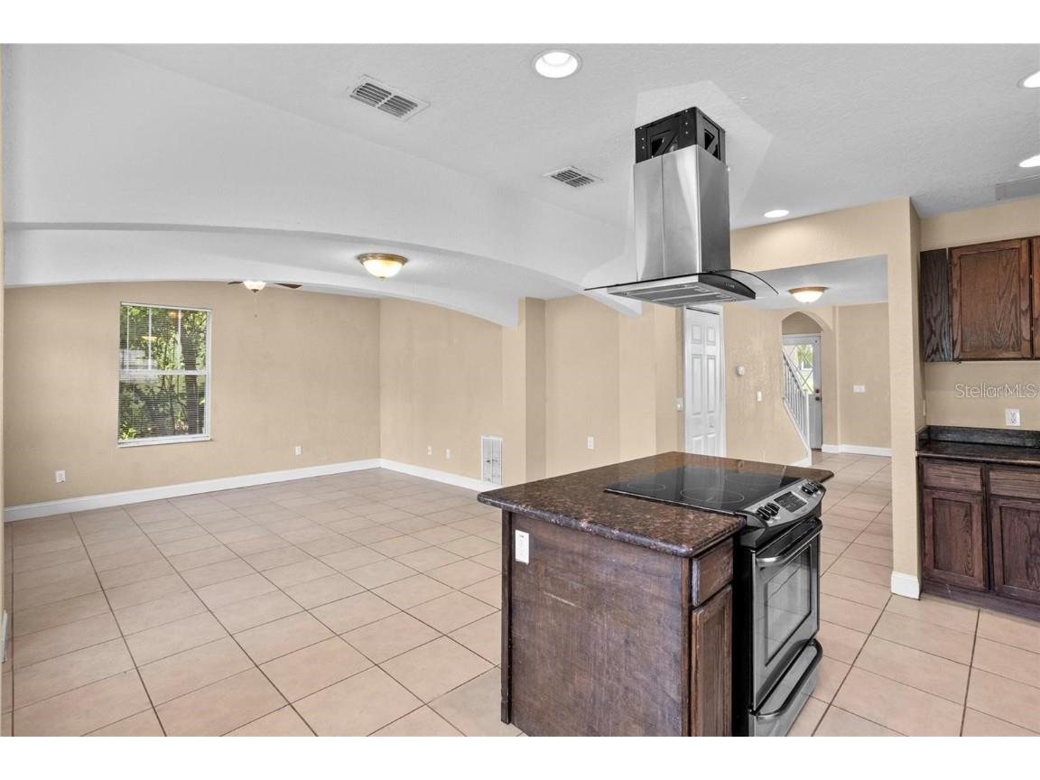 1208 Palmer Street Orlando FL 32801 O6362766 image4