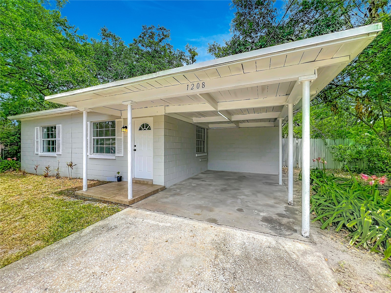 1208 Randolph Street Sanford FL 32771 V4949469 image2