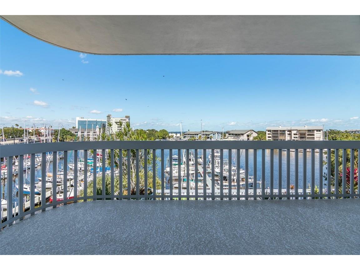 1208 River Drive #401 Melbourne FL 32901 O6358092 image32