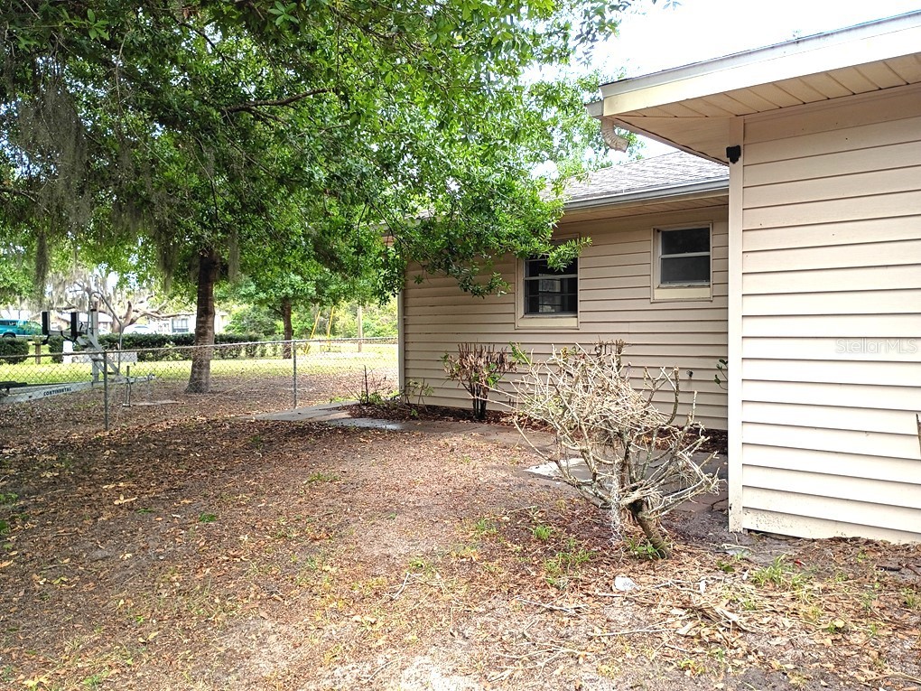 1208 S Canal Boulevard Sebring FL 33870 - CANAL TO LAKE SEBRING L4961096 image14