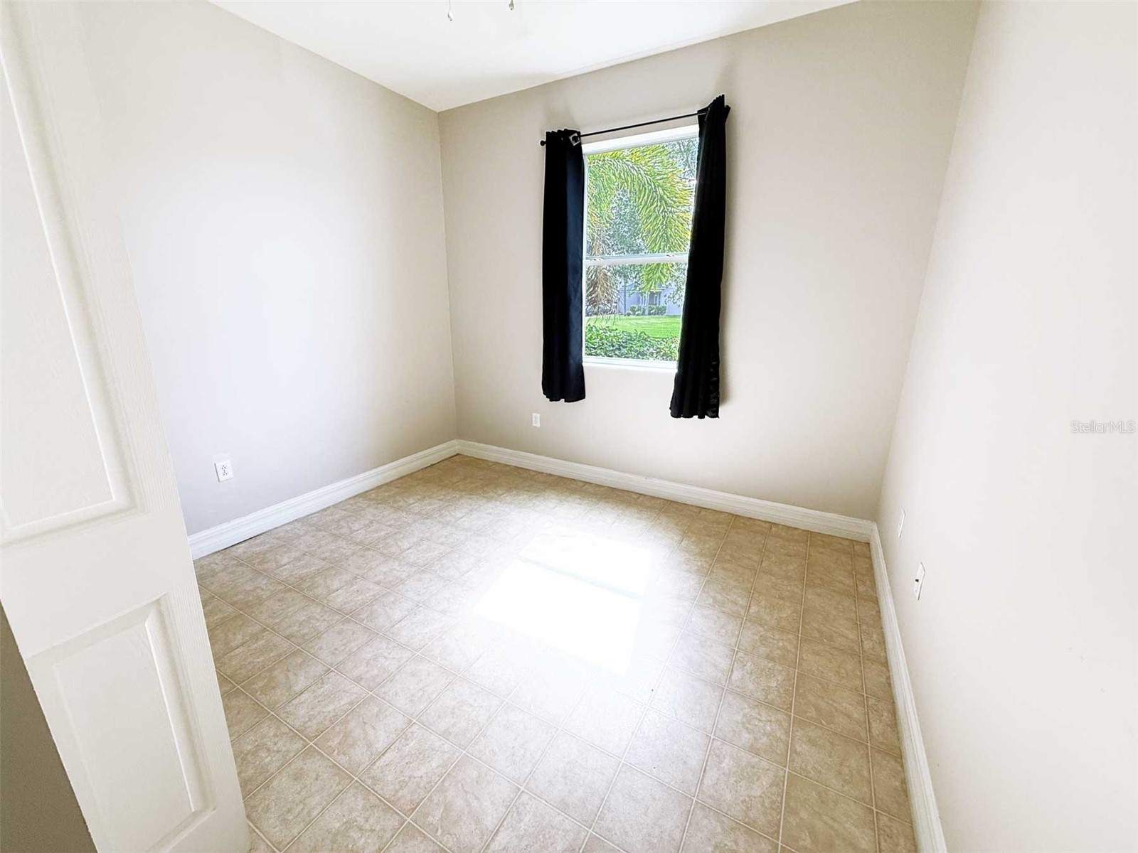 1208 Sawgrass Pointe Drive Orlando FL 32824 O6385473 image2