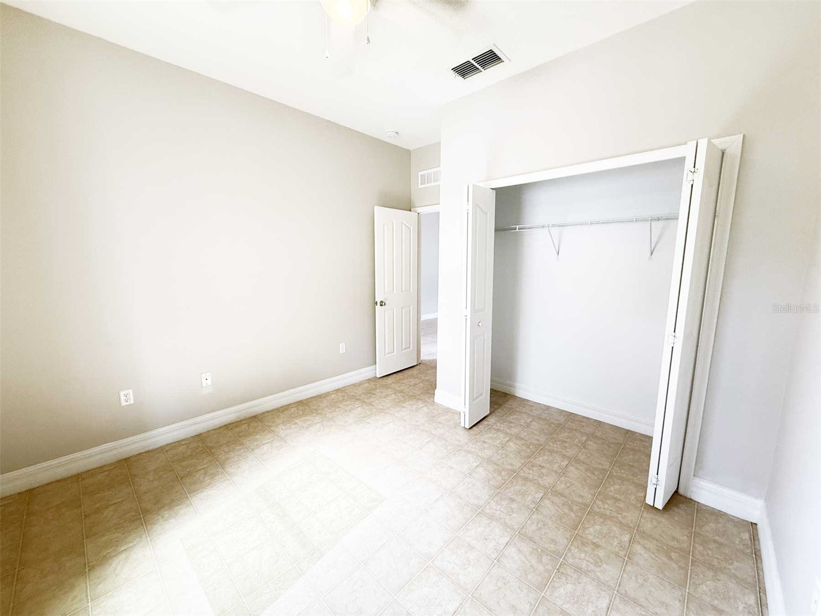 1208 Sawgrass Pointe Drive Orlando FL 32824 O6385473 image3