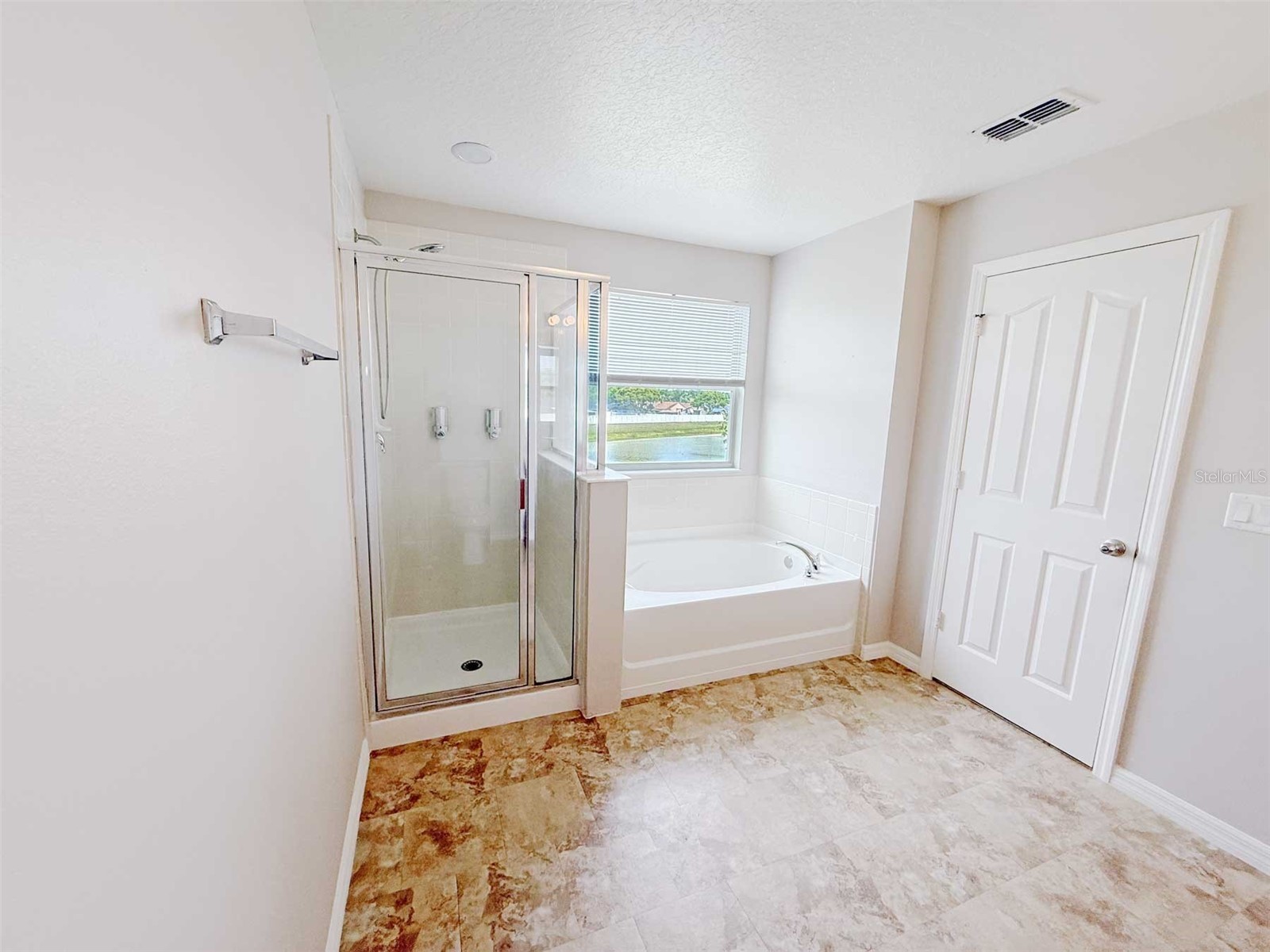 1208 Sawgrass Pointe Drive Orlando FL 32824 O6385473 image30