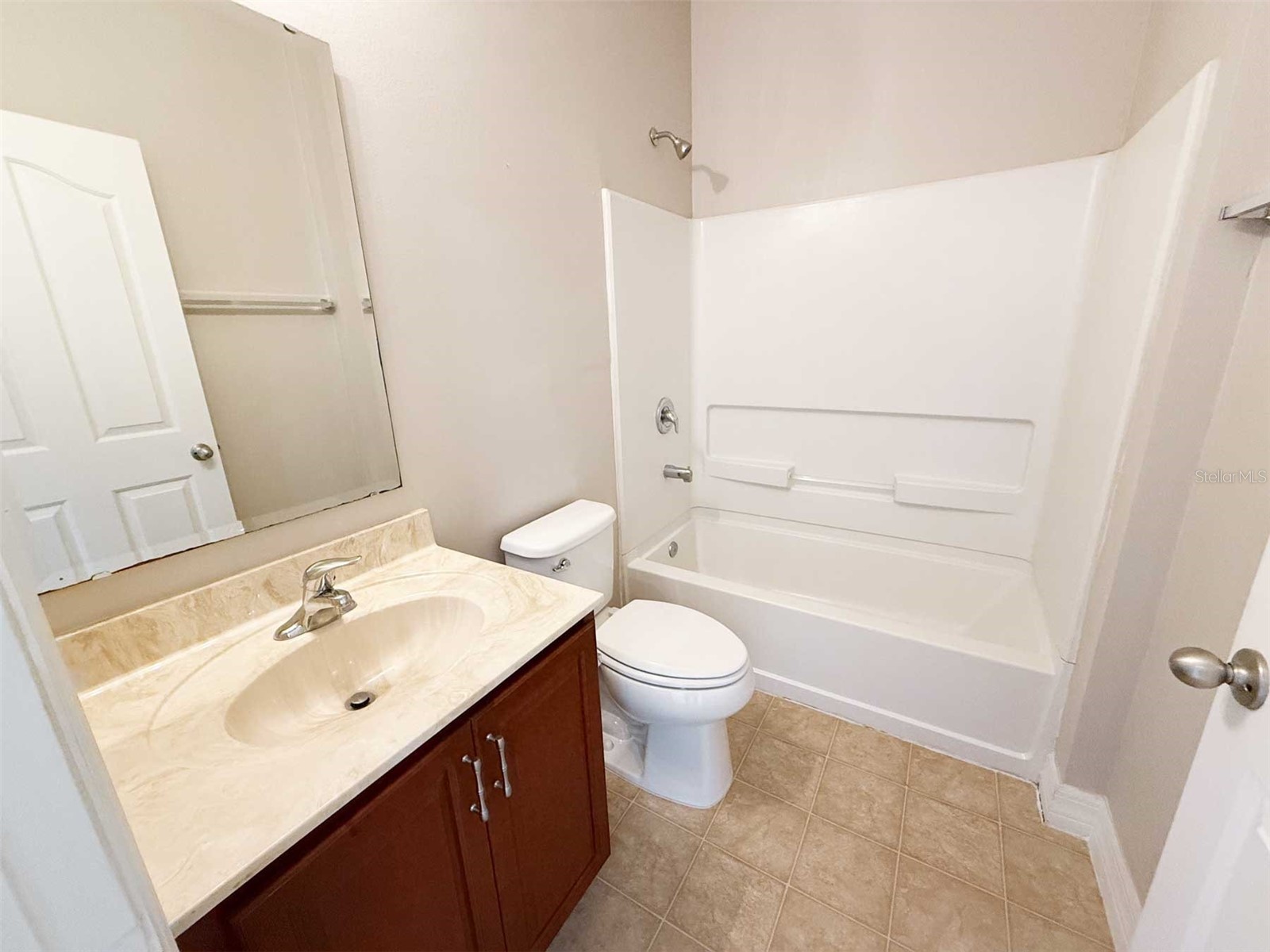 1208 Sawgrass Pointe Drive Orlando FL 32824 O6385473 image5