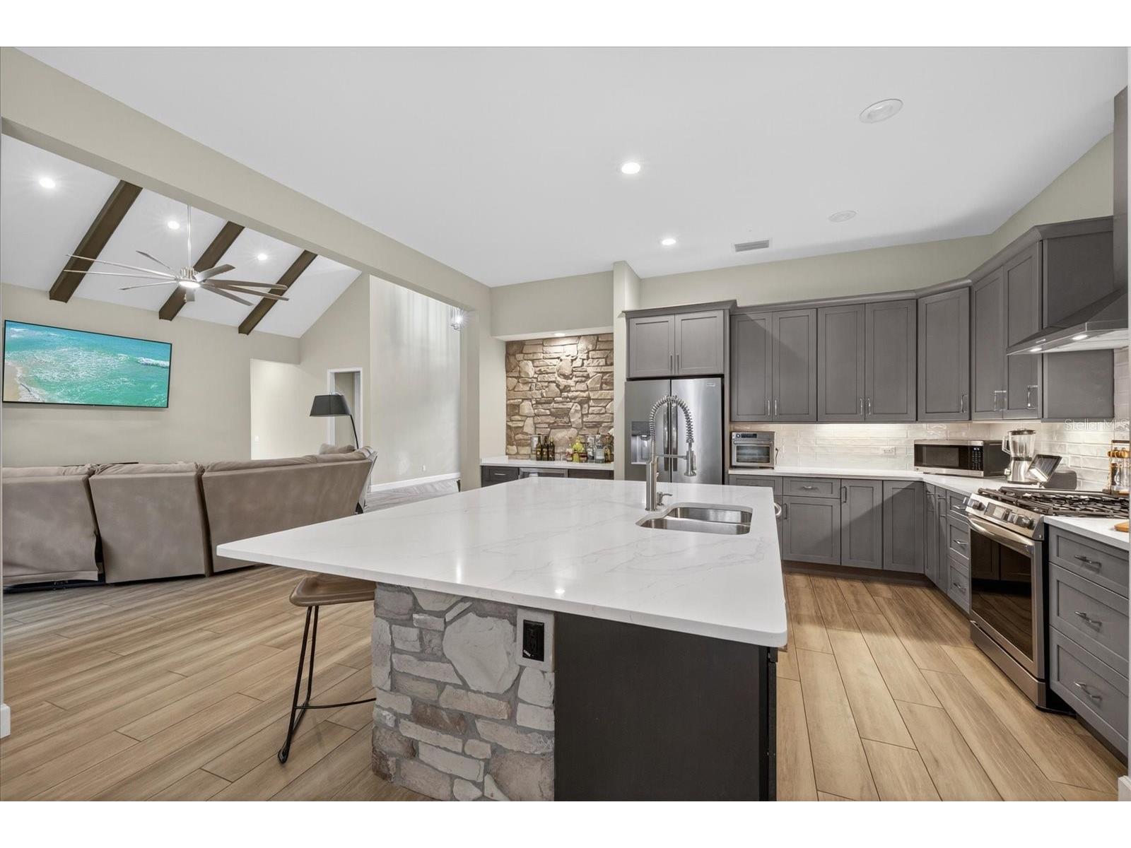 1208 Sunset Lane Lutz FL 33549 TB8507772 image14
