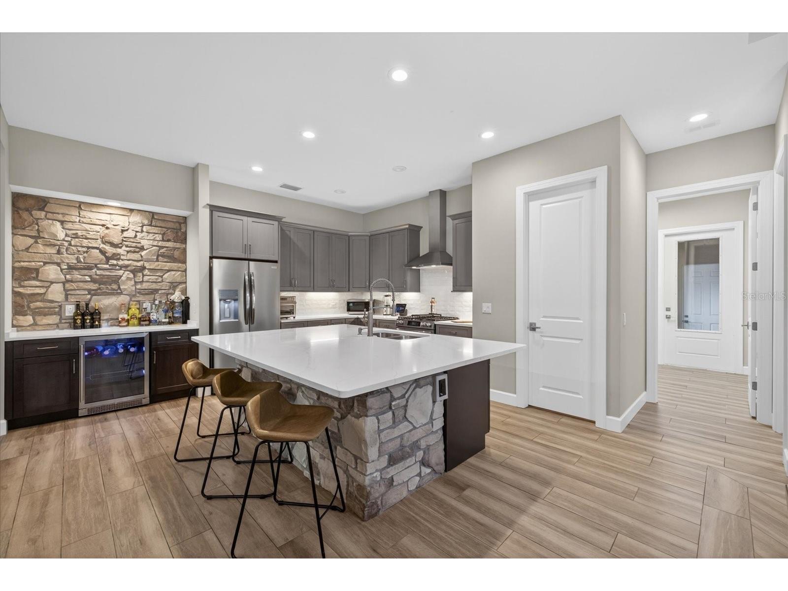 1208 Sunset Lane Lutz FL 33549 TB8507772 image3
