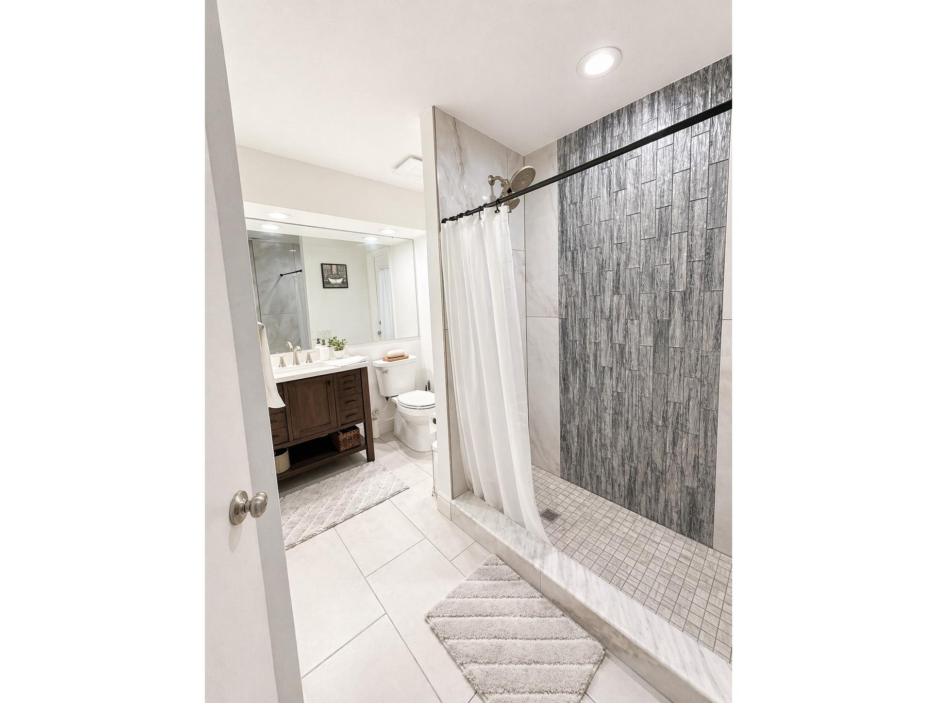 1208 Tiger Wood Court Valrico FL 33596 TB8501711 image8