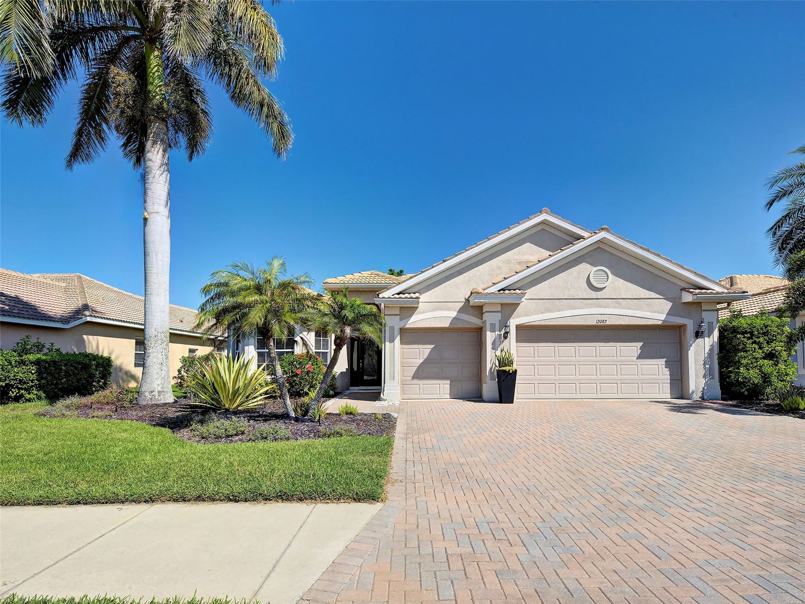 12082 Granite Woods Loop Venice FL 34292 A4687665 image2