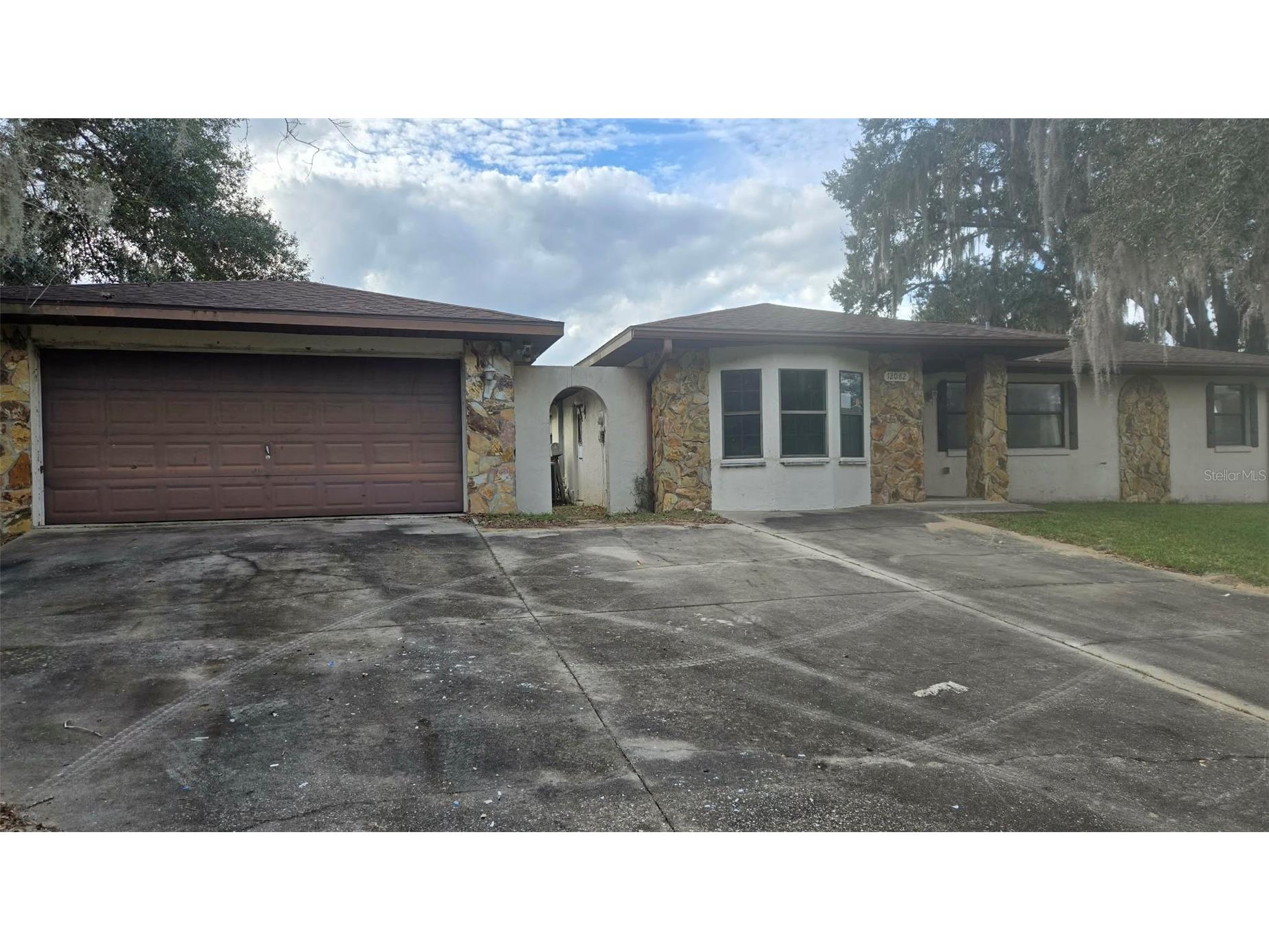 12082 SE 61st Court Belleview FL 34420 OM715380 image1
