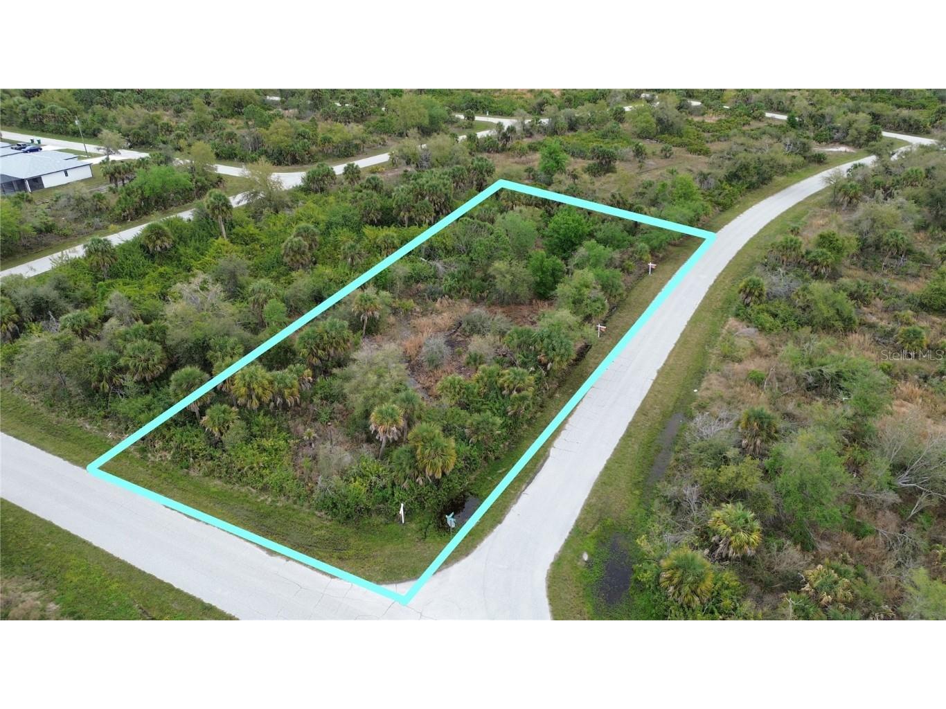 12086 & 12092 & 12100 Lenglen Avenue Port Charlotte FL 33981 D6135415 image1