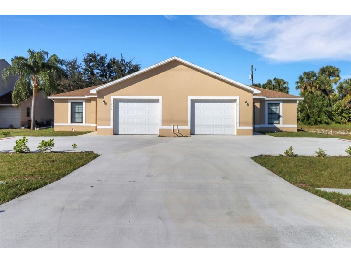 1209-1211 SE 8th Terrace Cape Coral FL 33990 P4929065 image1