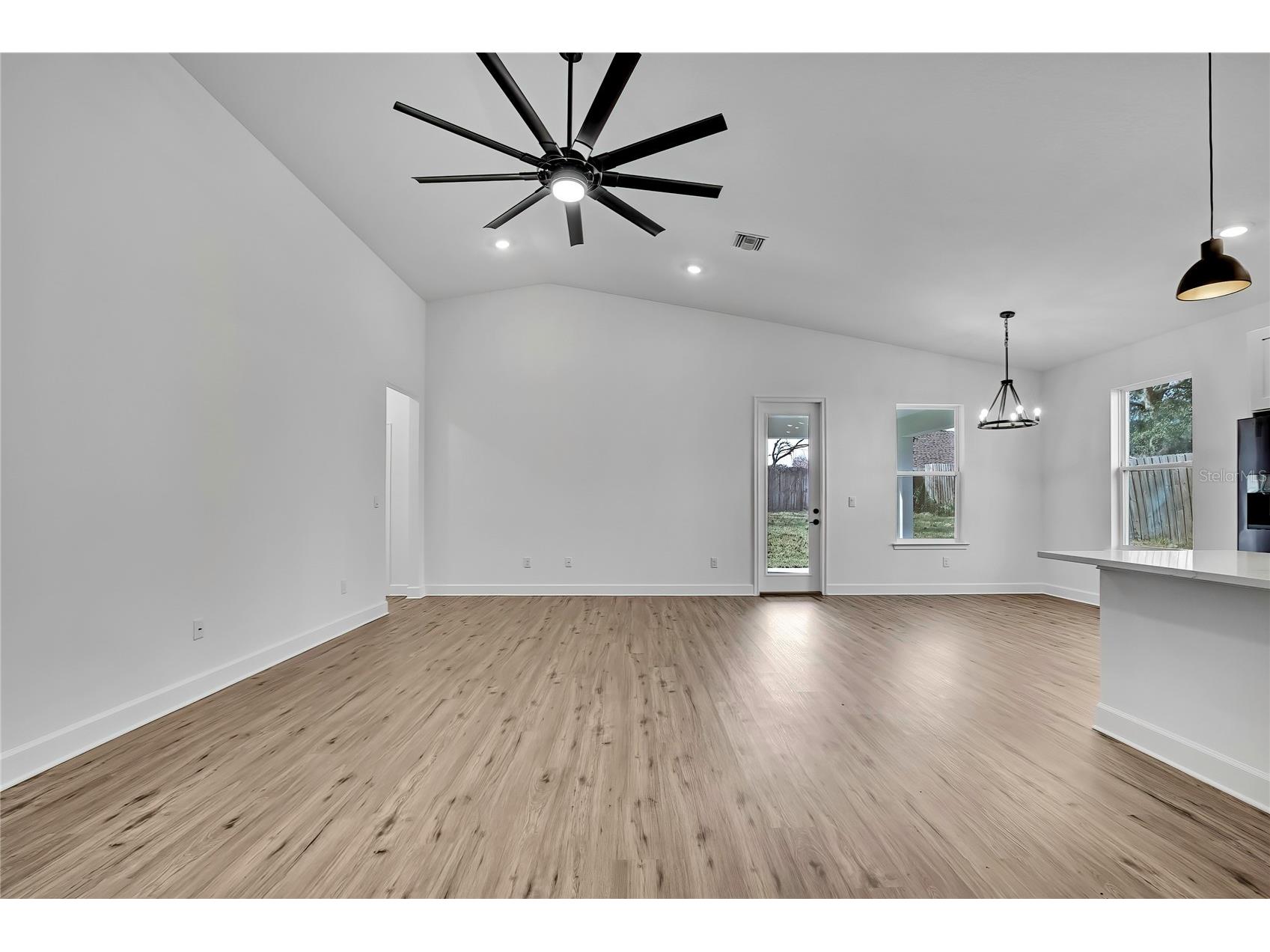 1209 Bardahl Avenue Spring Hill FL 34609 O6373652 image5