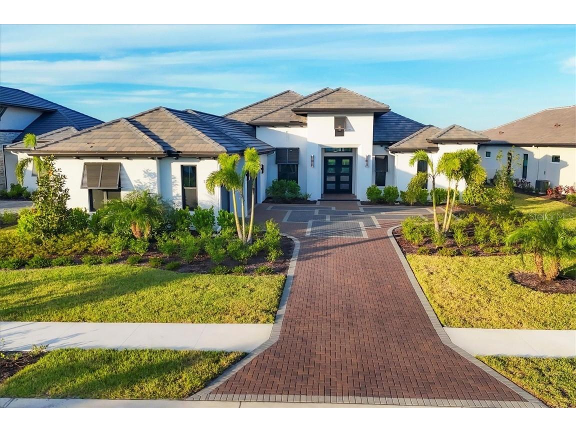 1209 Blue Shell Loop Sarasota FL 34240 A4665441 image1