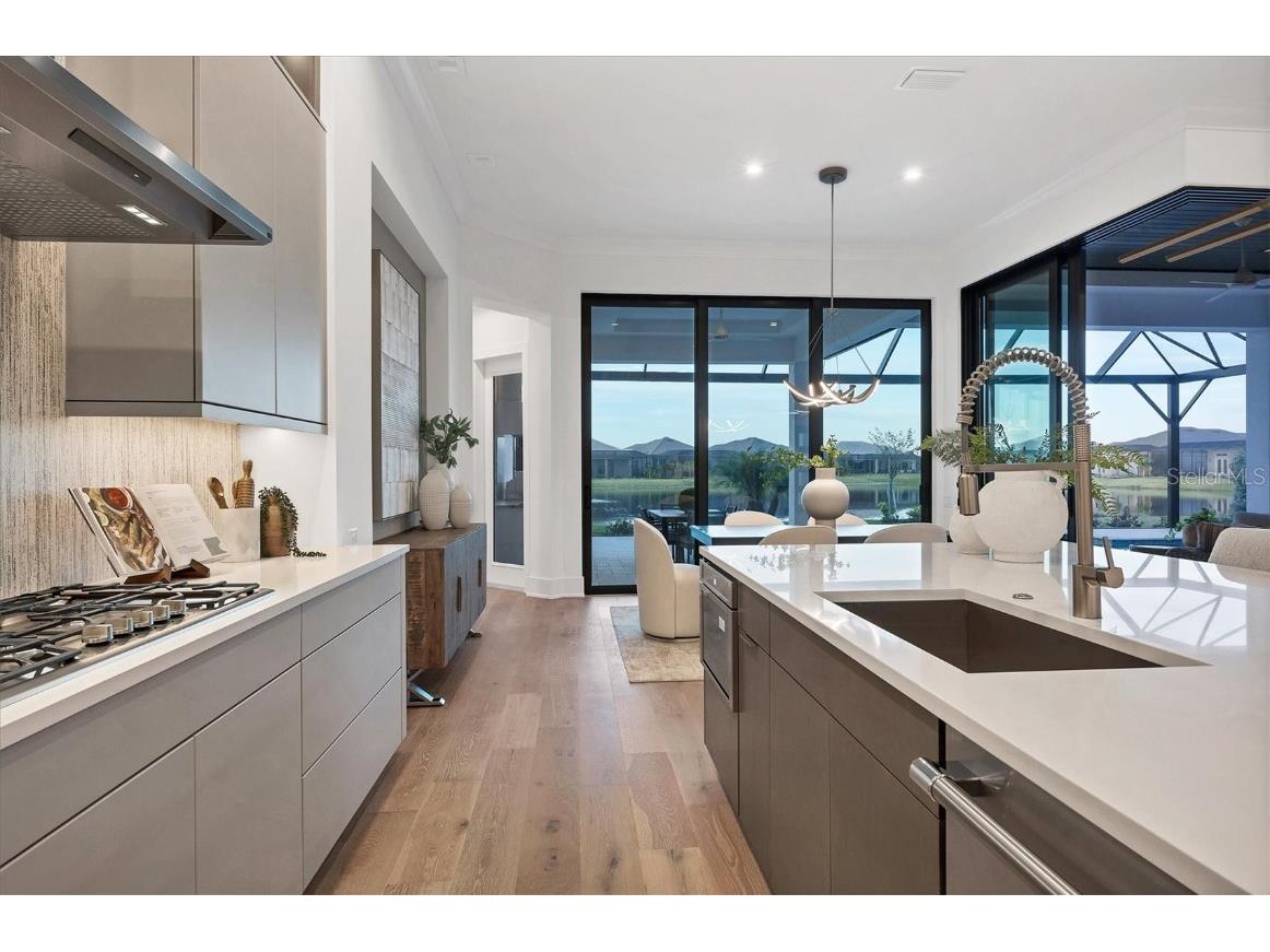 1209 Blue Shell Loop Sarasota FL 34240 A4665441 image10