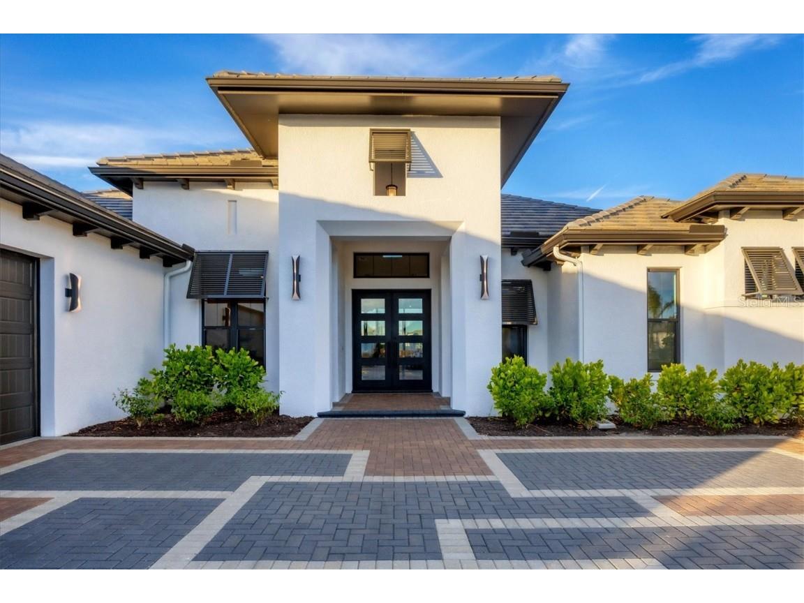 1209 Blue Shell Loop Sarasota FL 34240 A4665441 image2