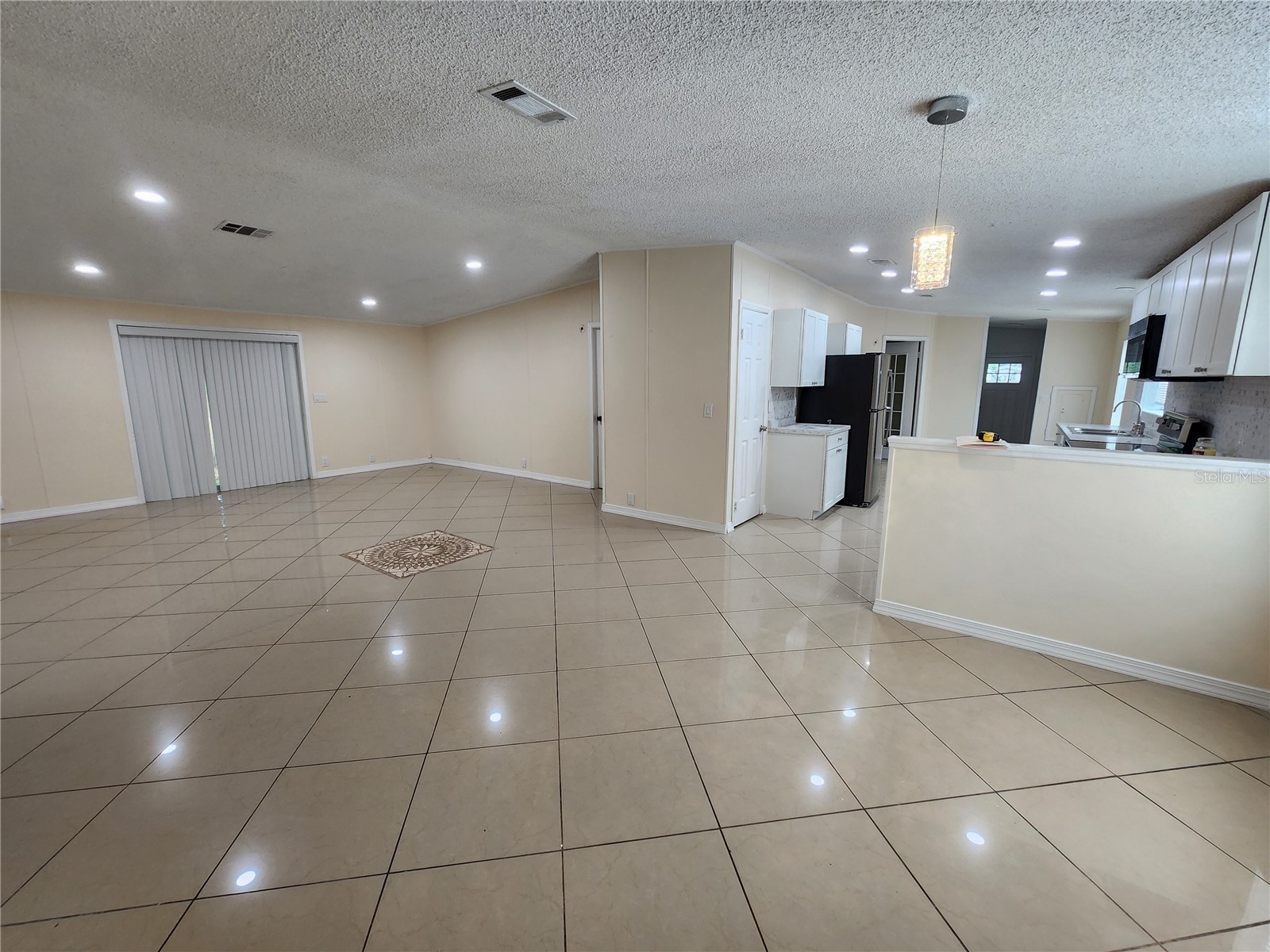 1209 Blue Sky Place Dover FL 33527 TB8492207 image9