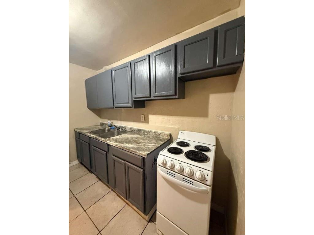 1209 Carlsbad Place Orlando FL 32808 O6371969 image11