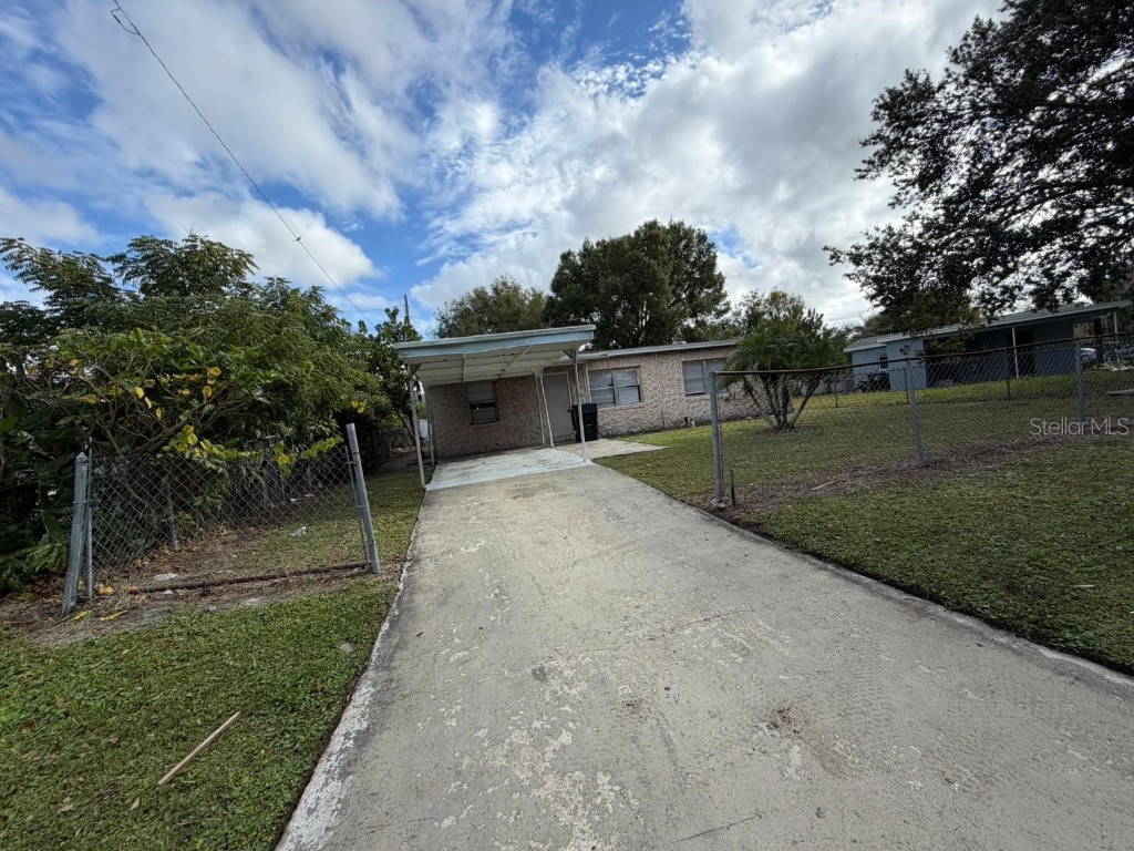 1209 Carlsbad Place Orlando FL 32808 O6371969 image14