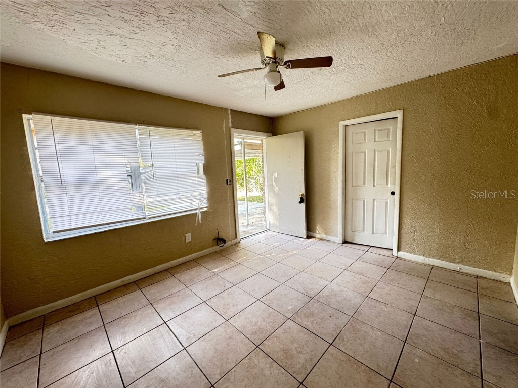 1209 Carlsbad Place Orlando FL 32808 O6371969 image3