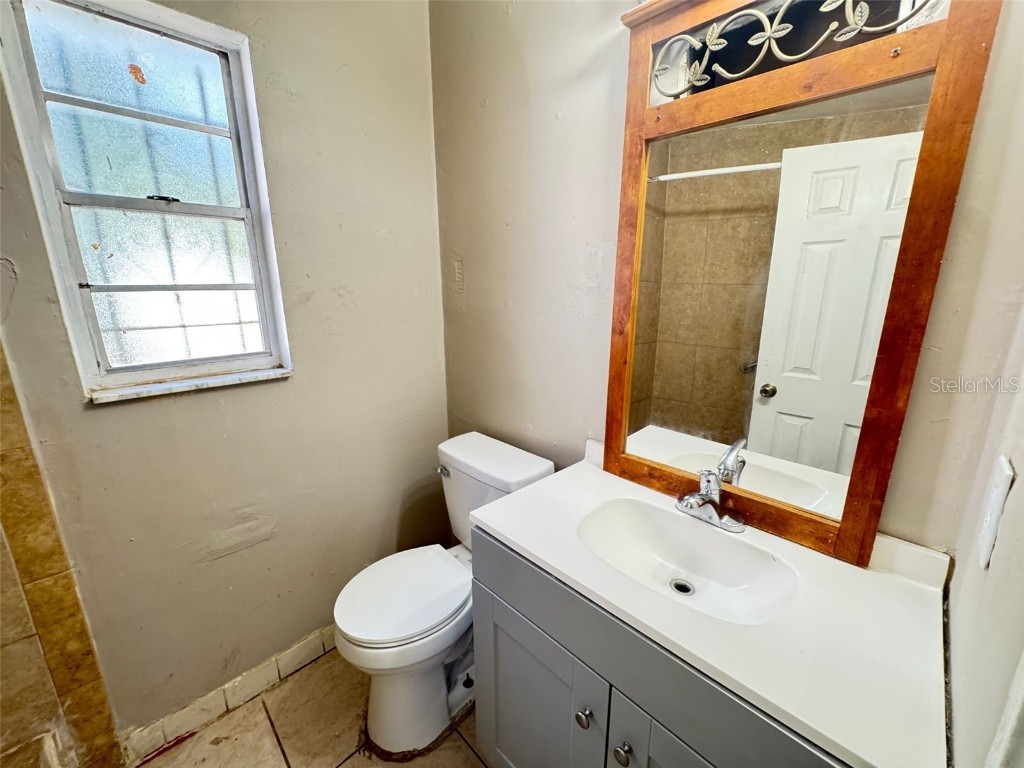 1209 Carlsbad Place Orlando FL 32808 O6371969 image4