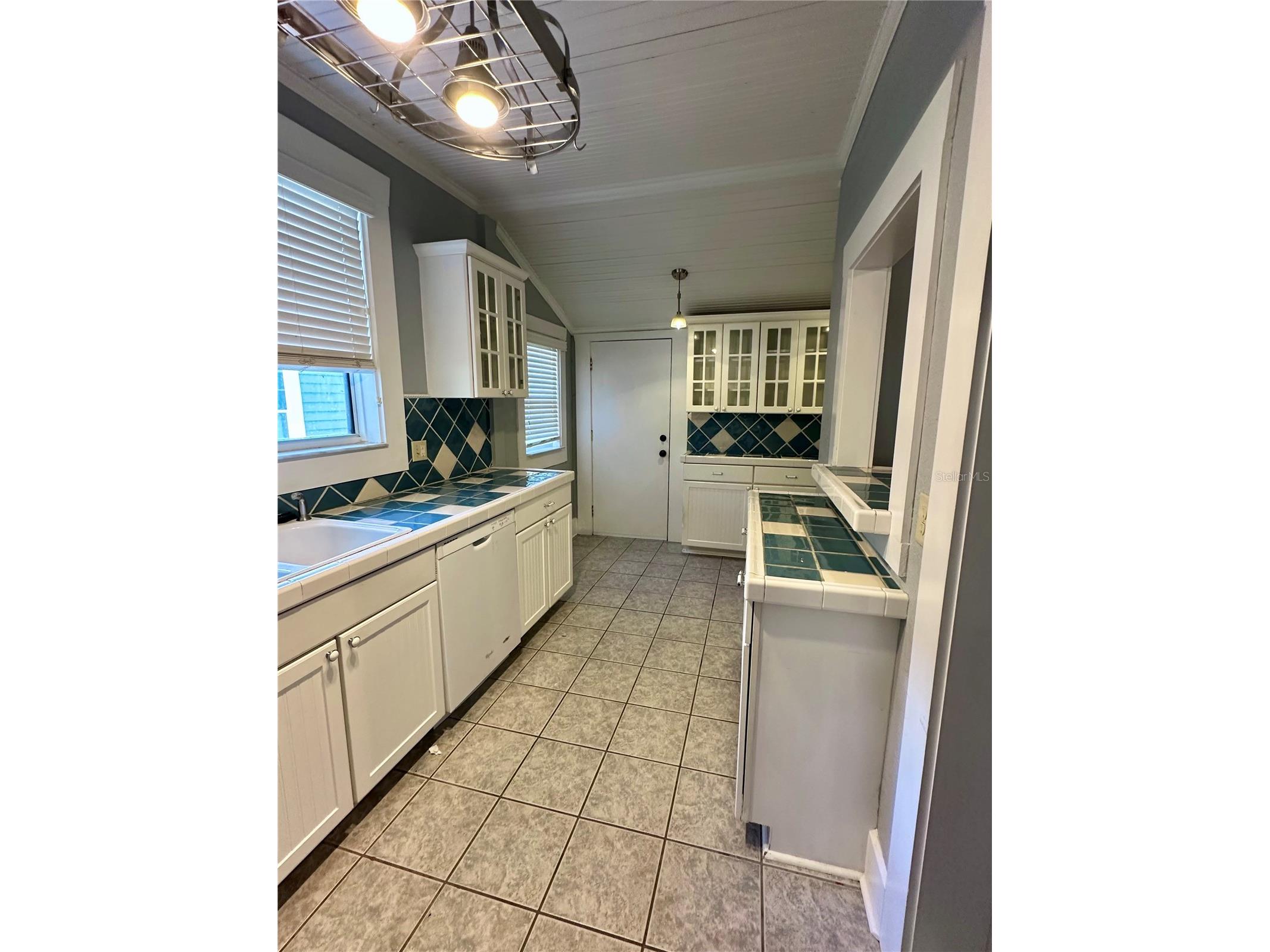 1209 E Comanche Avenue Tampa FL 33604 TB8510417 image23
