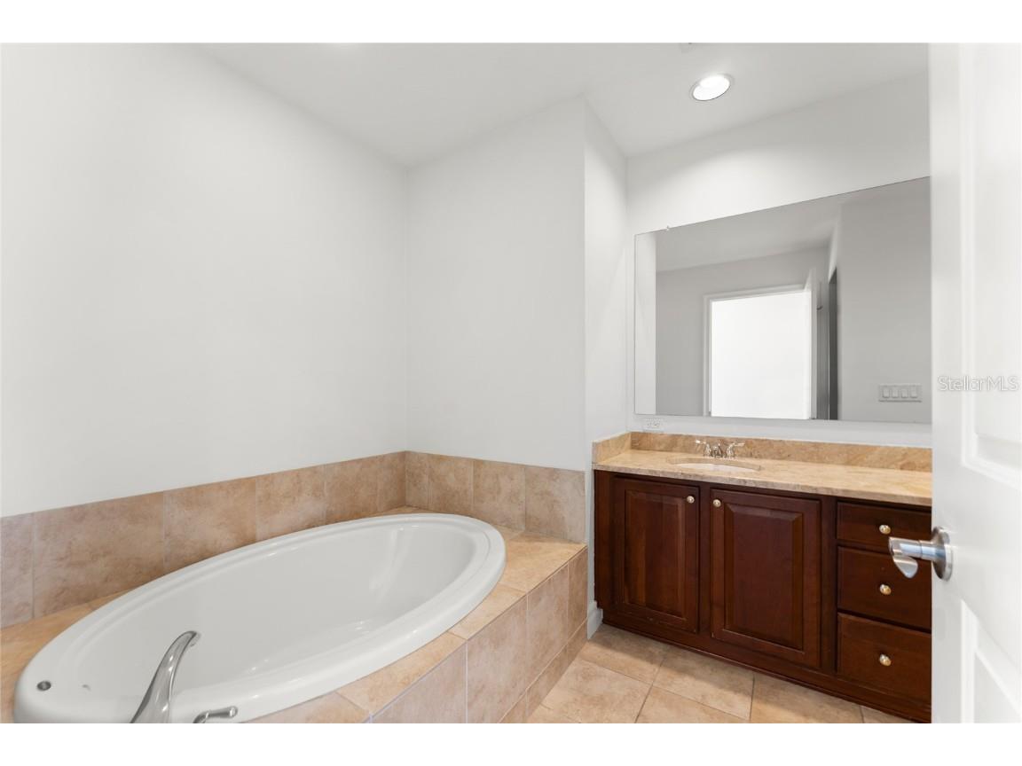 1209 E Cumberland Avenue #1201 Tampa FL 33602 TB8445058 image16