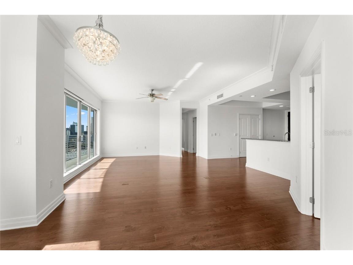 1209 E Cumberland Avenue #1201 Tampa FL 33602 TB8445058 image6