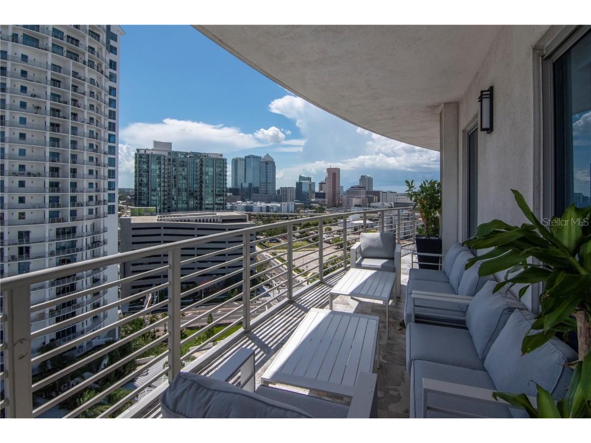 1209 E Cumberland Avenue #1701 Tampa FL 33602 TB8458670 image39
