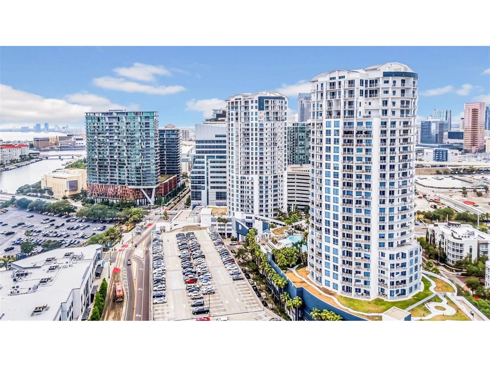 1209 E Cumberland Avenue #2006 Tampa FL 33602 TB8466787 image1