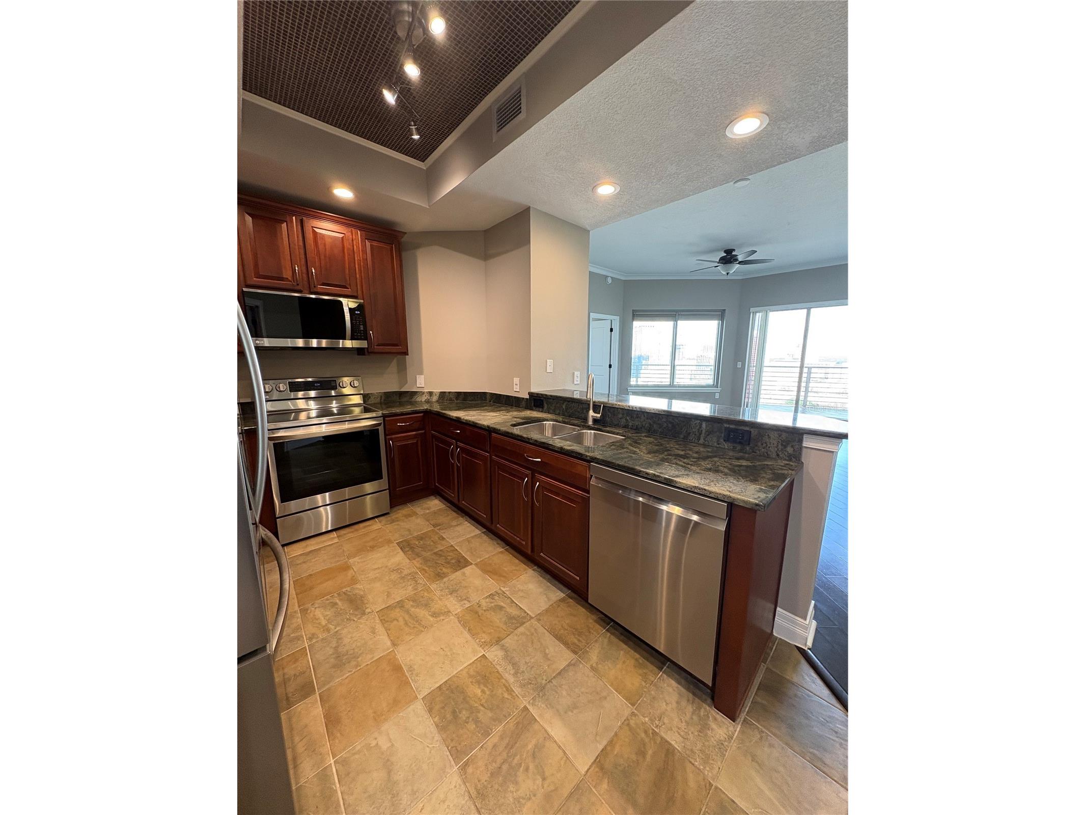 1209 E Cumberland Avenue #2502 Tampa FL 33602 TB8507427 image6