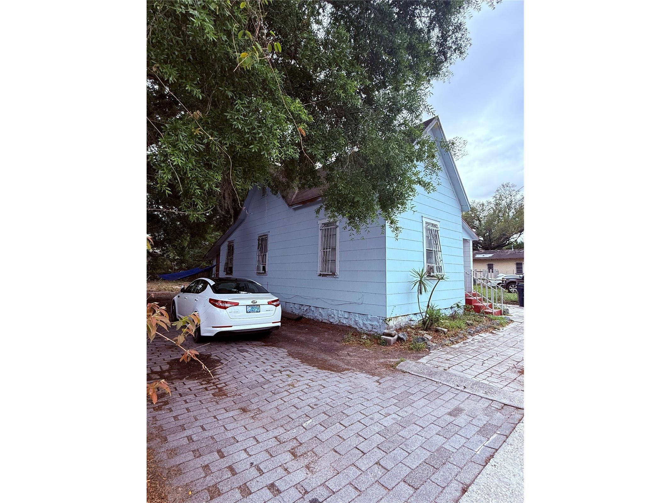 1209 E Dr Martin Luther King Jr Boulevard Tampa FL 33603 TB8502988 image3