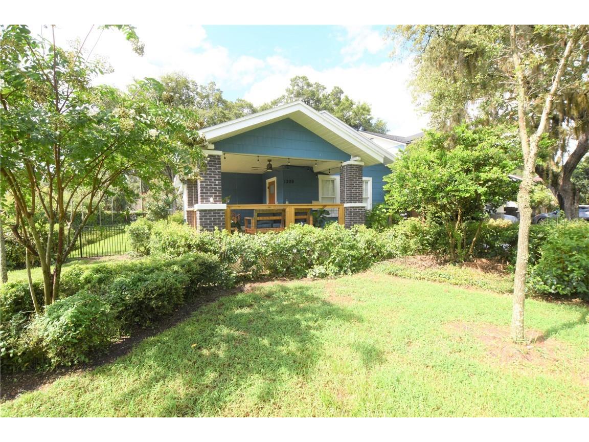 1209 E Mcberry Street Tampa FL 33603 T3469382 image1