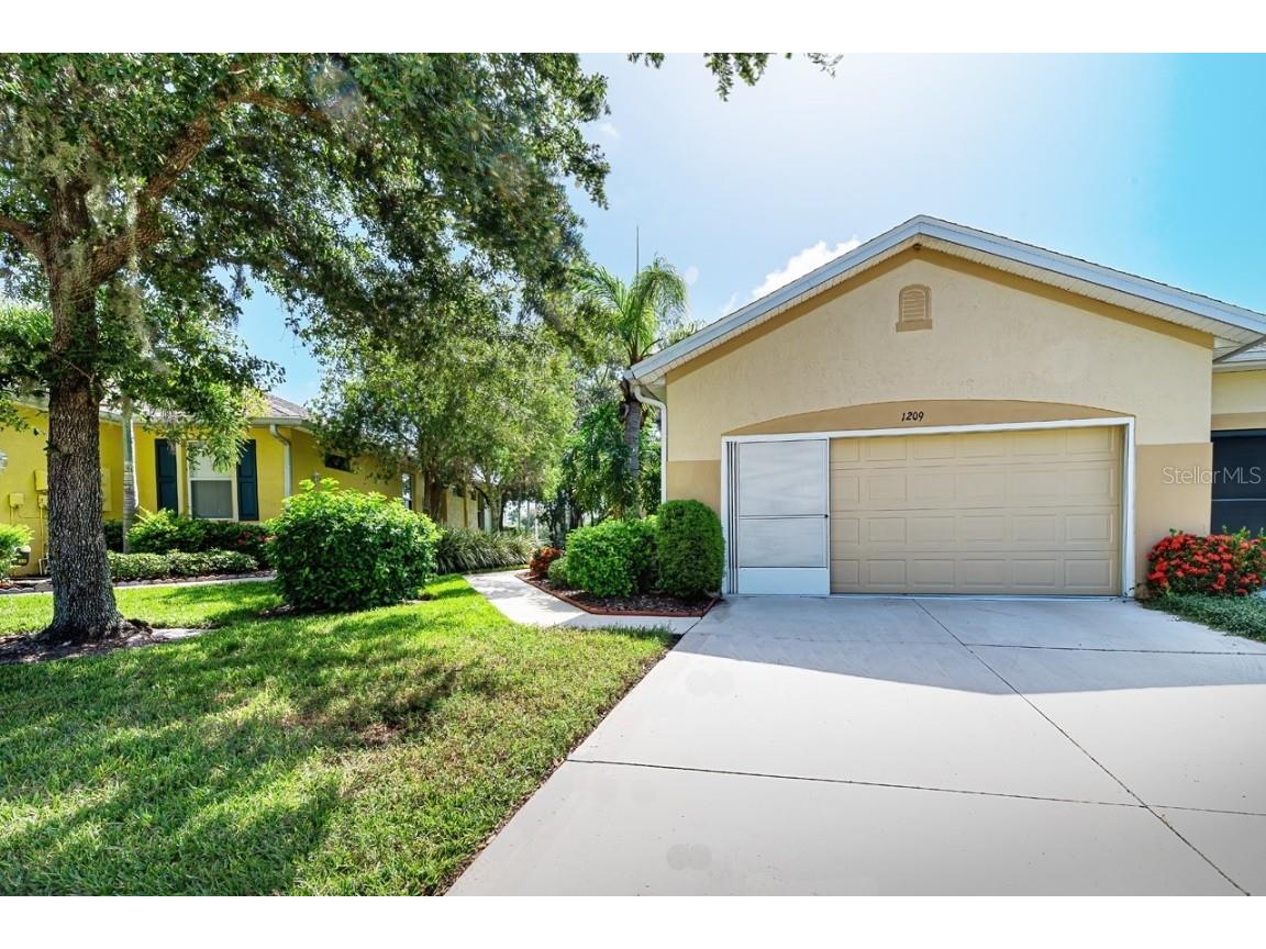 1209 Fairway Greens Drive Sun City Center FL 33573 A4574127 image1