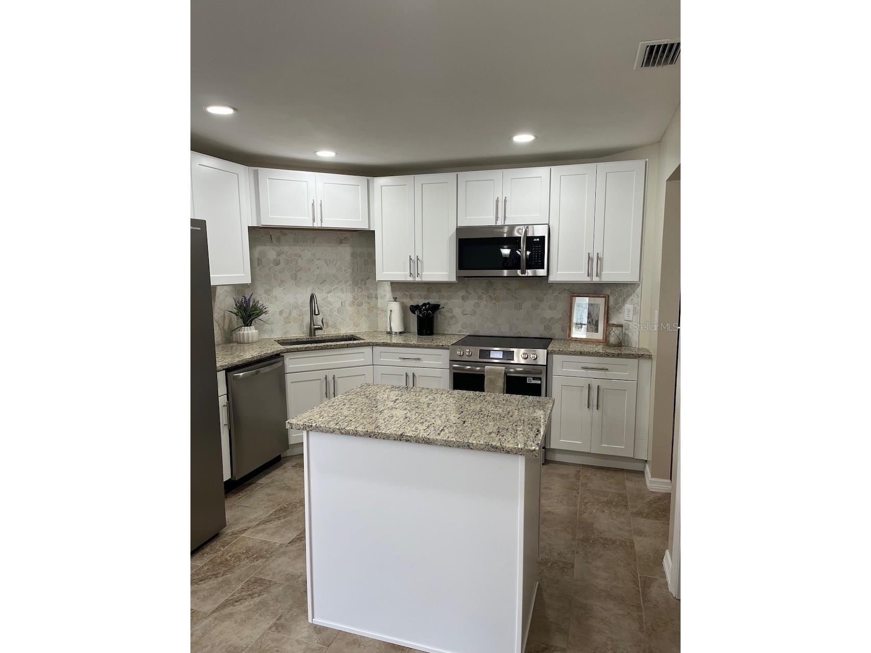 1209 Lake Loop Winter Haven FL 33880 O6423604 image10