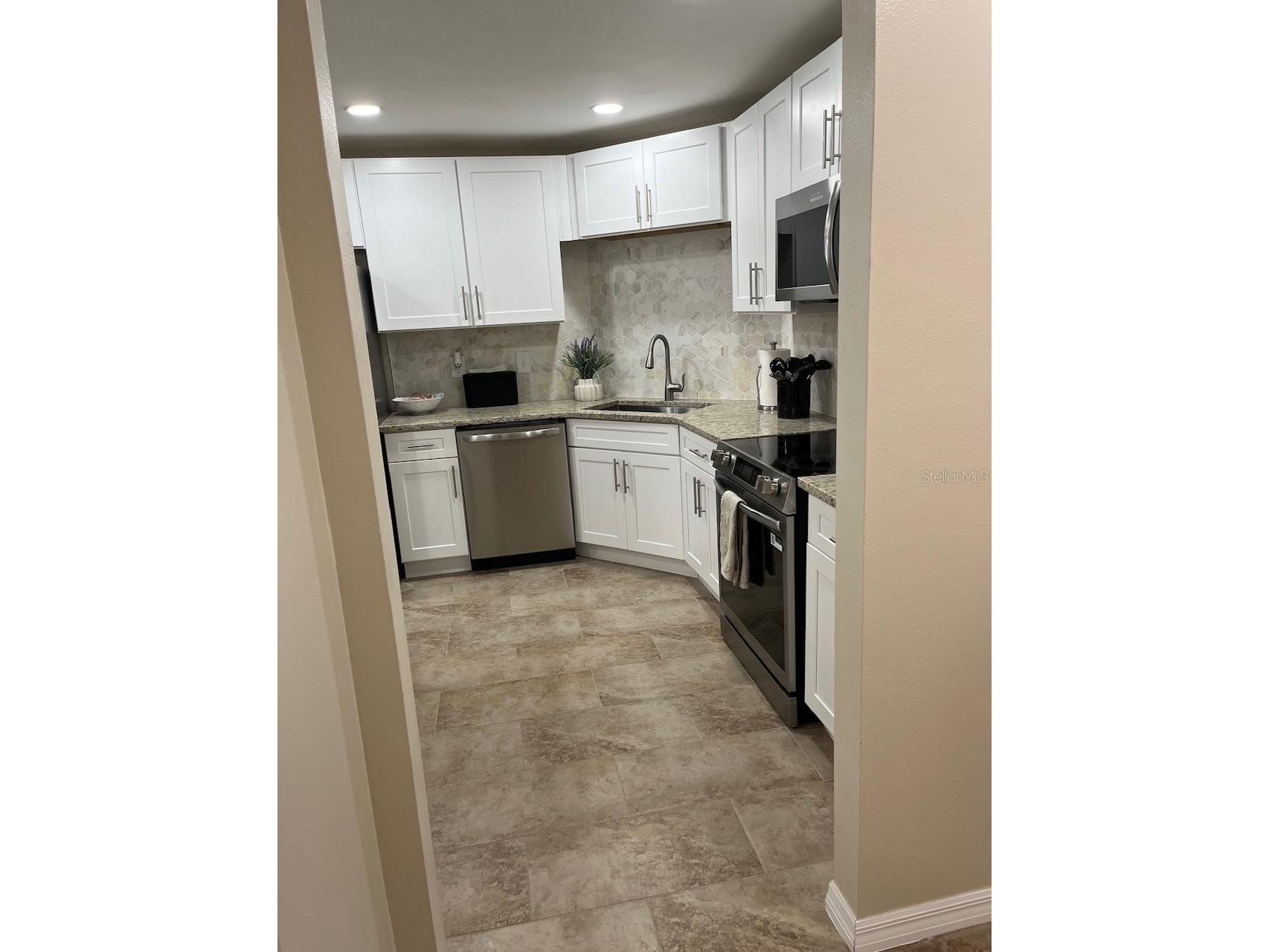 1209 Lake Loop Winter Haven FL 33880 O6423604 image9