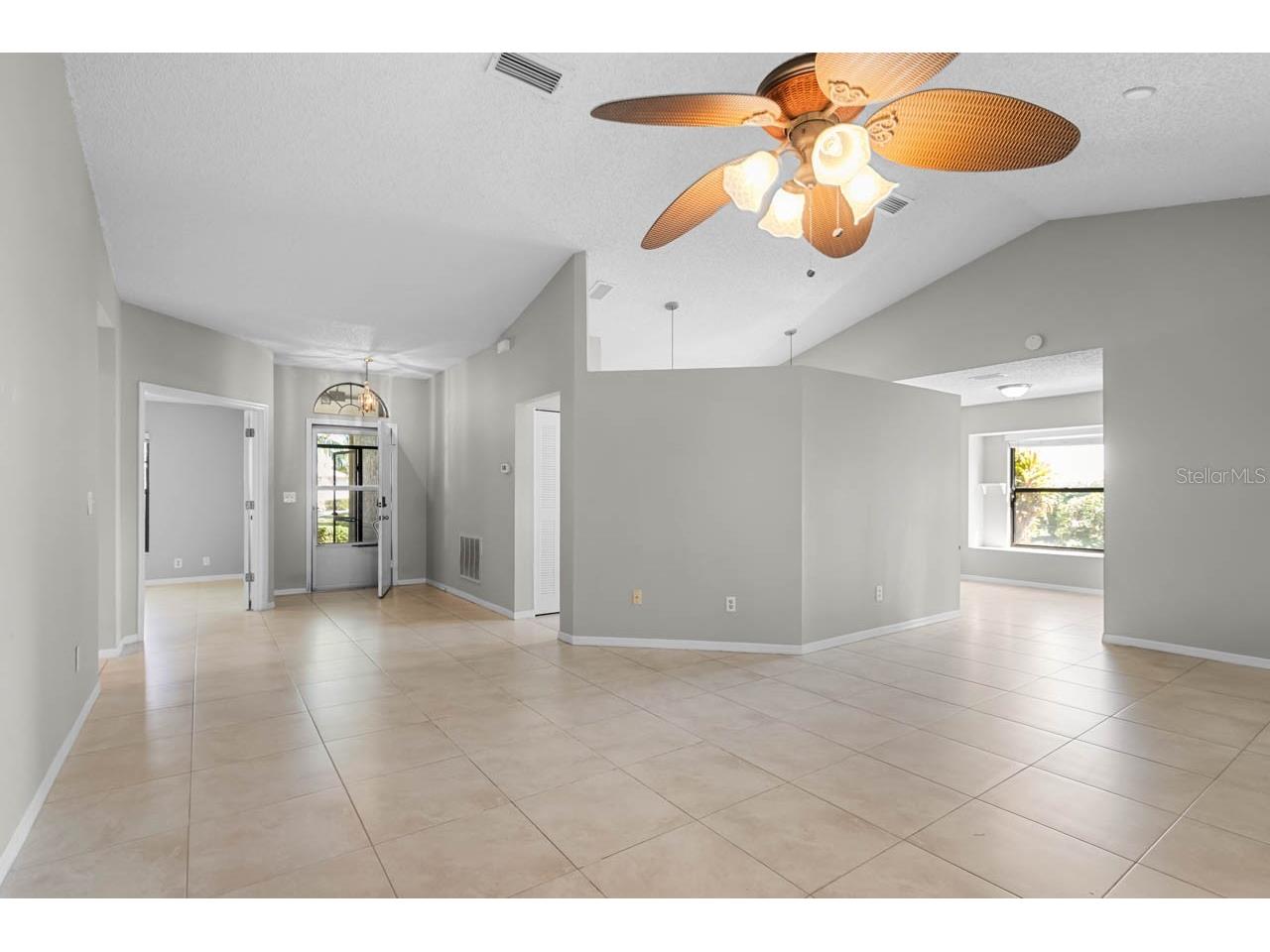 1209 Litchfield Drive #42 Sun City Center FL 33573 TB8443420 image4